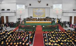 UHO Lahirkan Seribu Lebih Wisudawan Periode Juli – Oktober 2018
