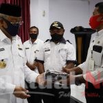 Walikota Tidore Serahkan 10.245 Masker Di Dua Kecamatan