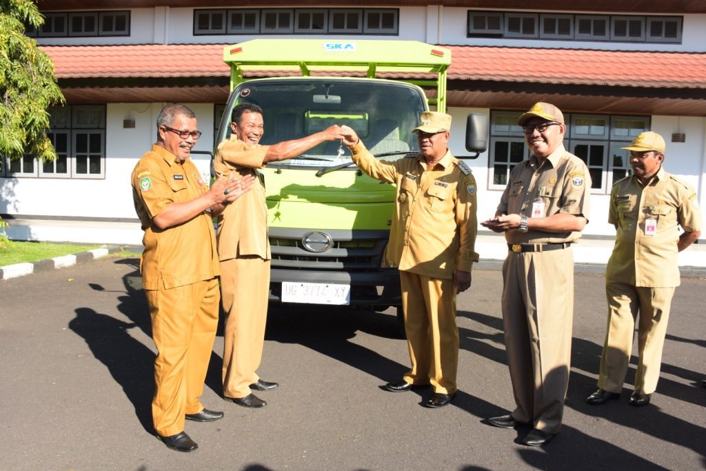 Dinas Ketahanan Pangan Dapat Bantuan Mobil Truck Dari Pemprov